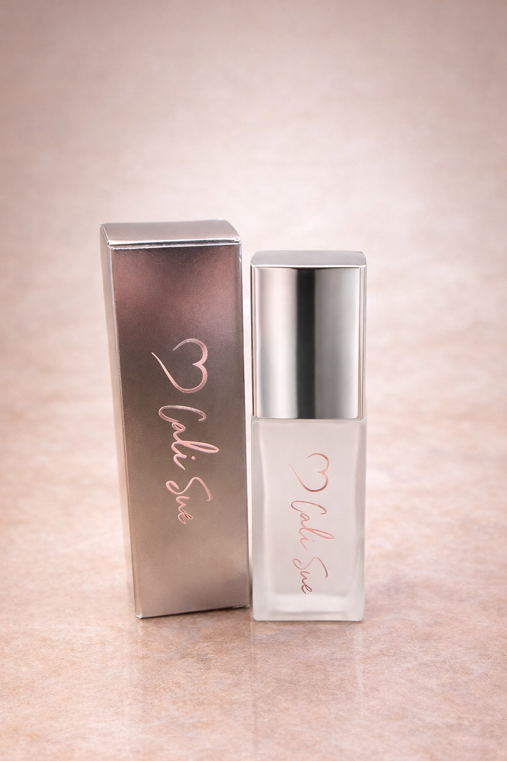 Signature Bright & Blur Primer